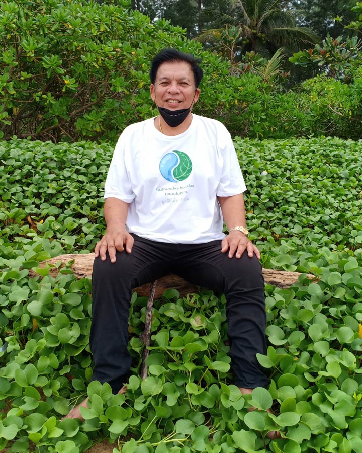 Sustainable Mai Khao Foundation Team Picture