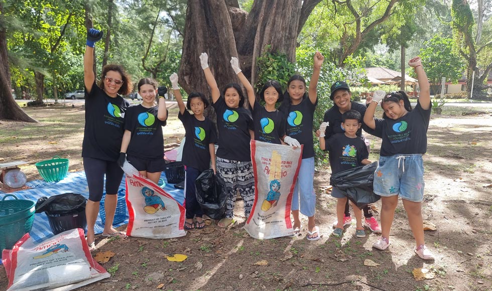 sustainable mai khao volunteers