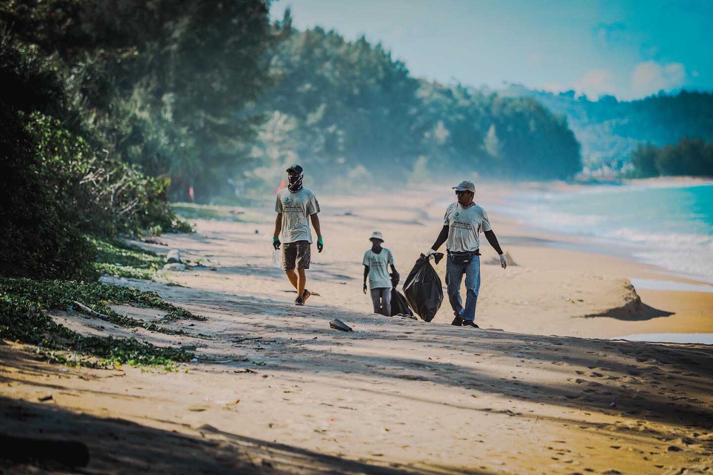 Sustainable Mai Khao Foundation Team Picture